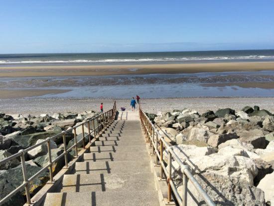 Caravan Hire Golden Sands Sea Front Kinmel Bay Esterno foto