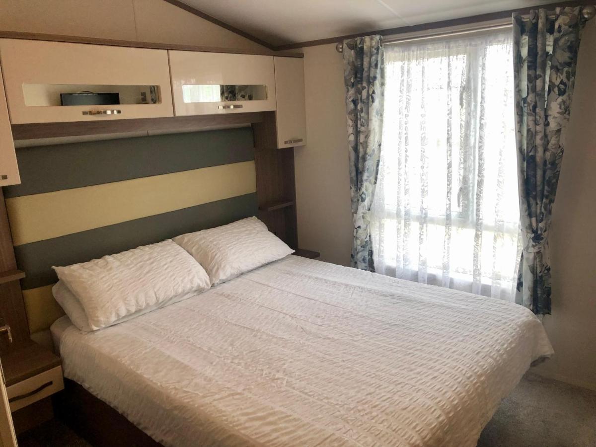 Caravan Hire Golden Sands Sea Front Kinmel Bay Esterno foto
