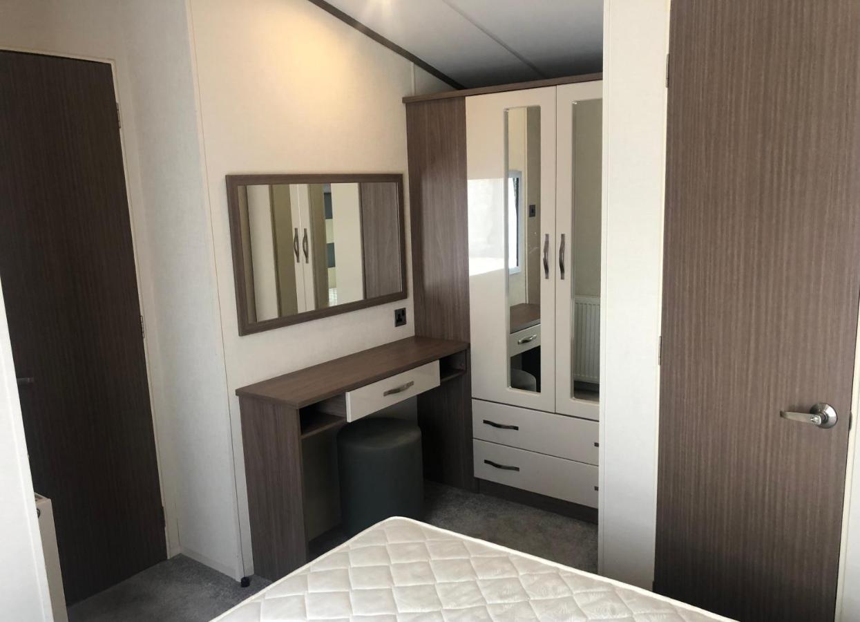 Caravan Hire Golden Sands Sea Front Kinmel Bay Esterno foto